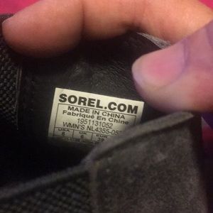 Sorel Women's Joan of Arctic Wedge III Chelsea Boot color Gray size 8 new